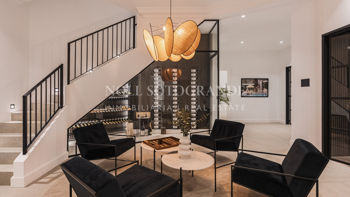 Villa zum Verkauf in Los Flamingos, Benahavis