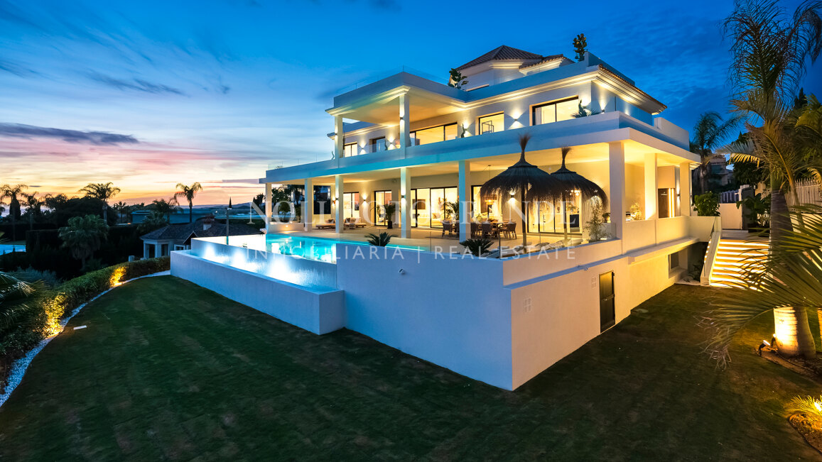 Villa zum Verkauf in Los Flamingos, Benahavis