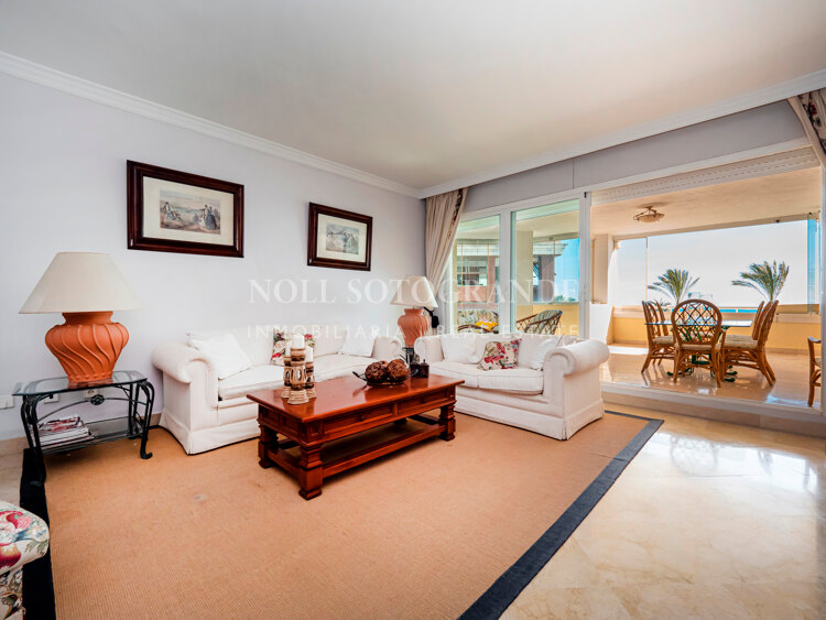Frontline beach Marbella apartment with sea views within walking distance to Puerto Banus and the beach