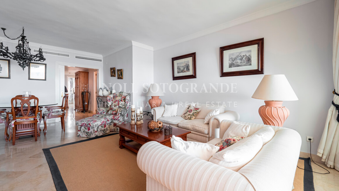 Frontline beach Marbella apartment with sea views within walking distance to Puerto Banus and the beach