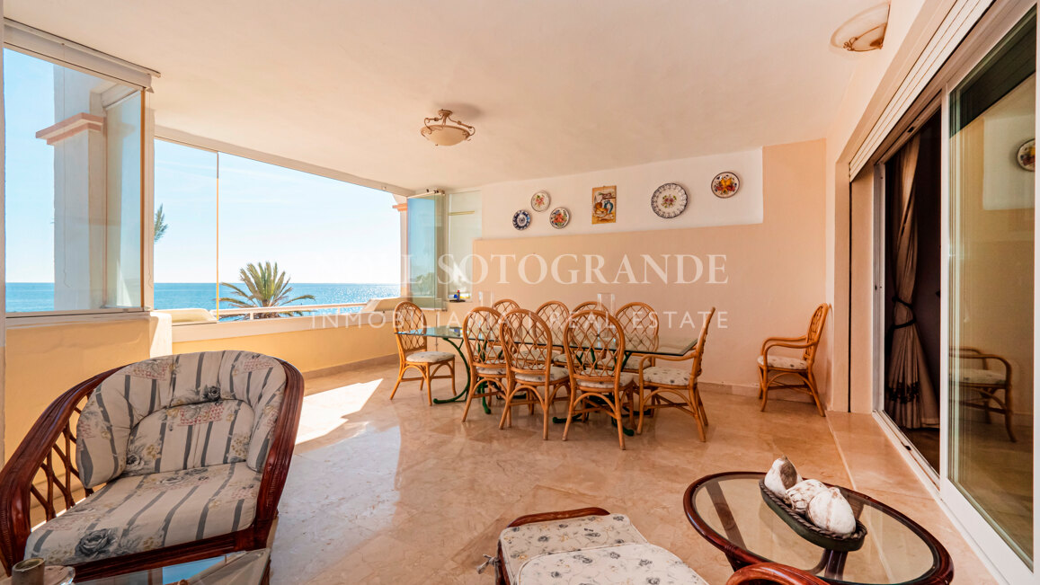 Frontline beach Marbella apartment with sea views within walking distance to Puerto Banus and the beach