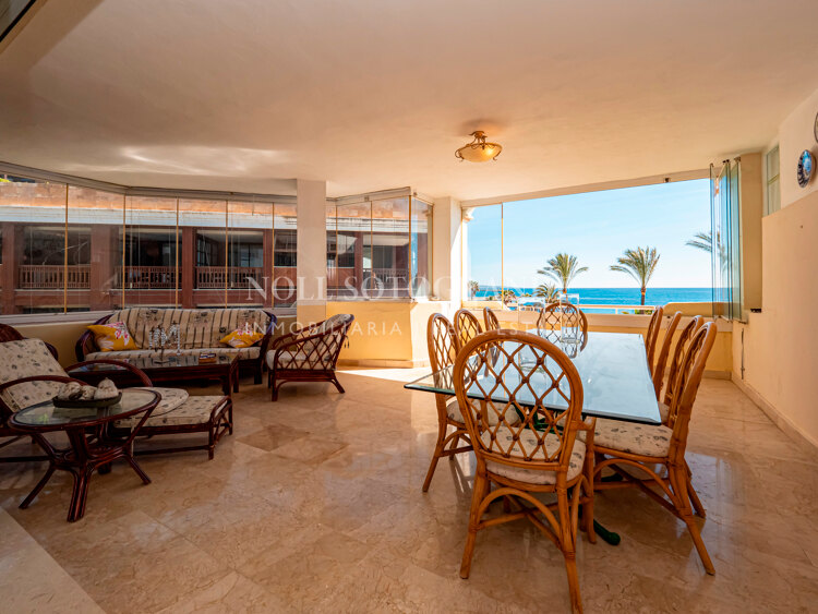Frontline beach Marbella apartment with sea views within walking distance to Puerto Banus and the beach