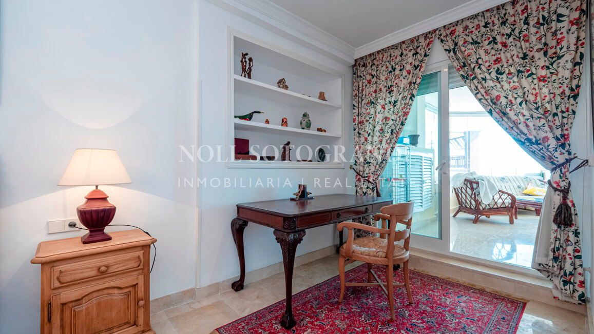 Frontline beach Marbella apartment with sea views within walking distance to Puerto Banus and the beach