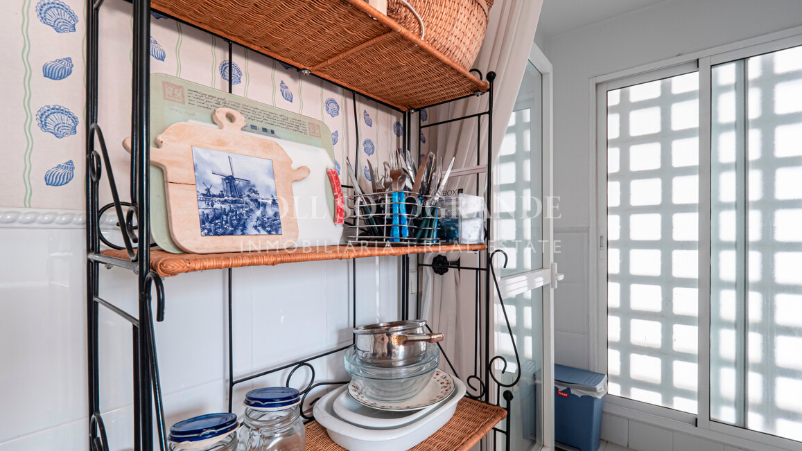 Frontline beach Marbella apartment with sea views within walking distance to Puerto Banus and the beach