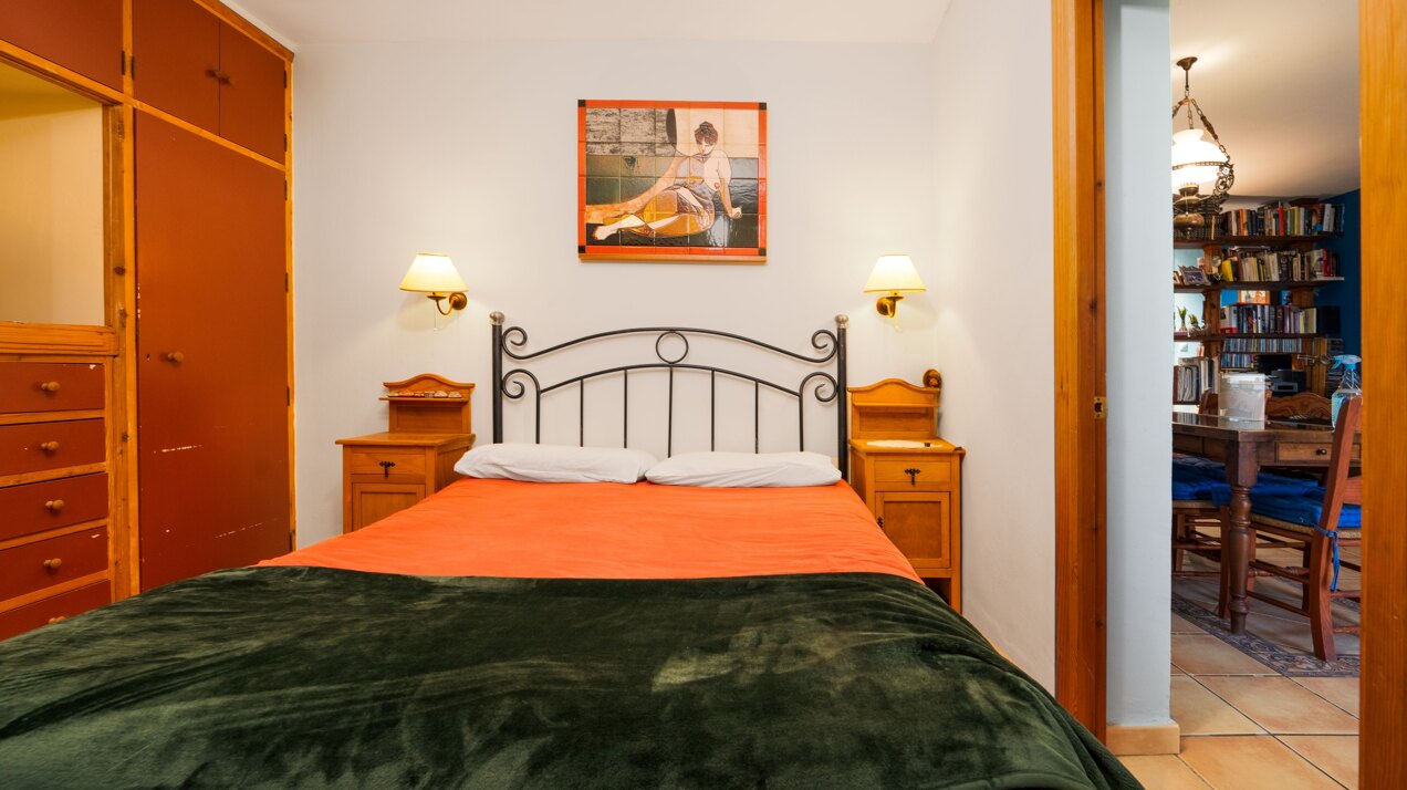 Charming 'on the beach' 4 bedroom villa is perfect renovation project for any clever investor!