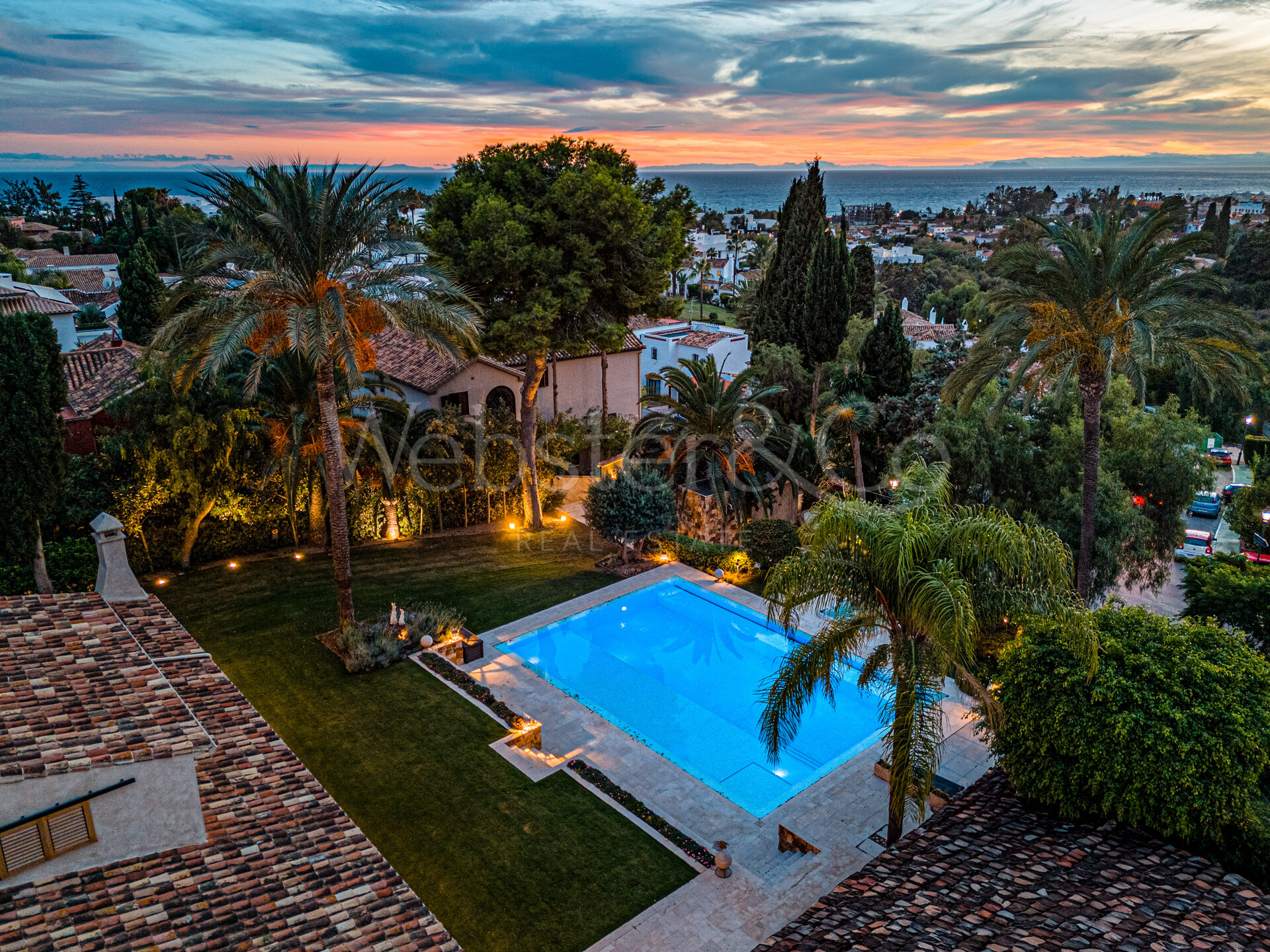Villa Ibiza – Casa de Ensueño en Río Real, Marbella