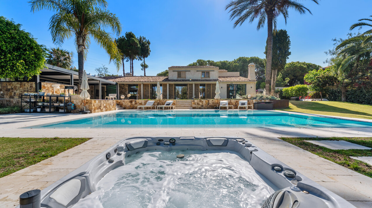 Stunning luxurious 'mini' mansion sits in heart of leafy urban oasis on the edge of Marbella.