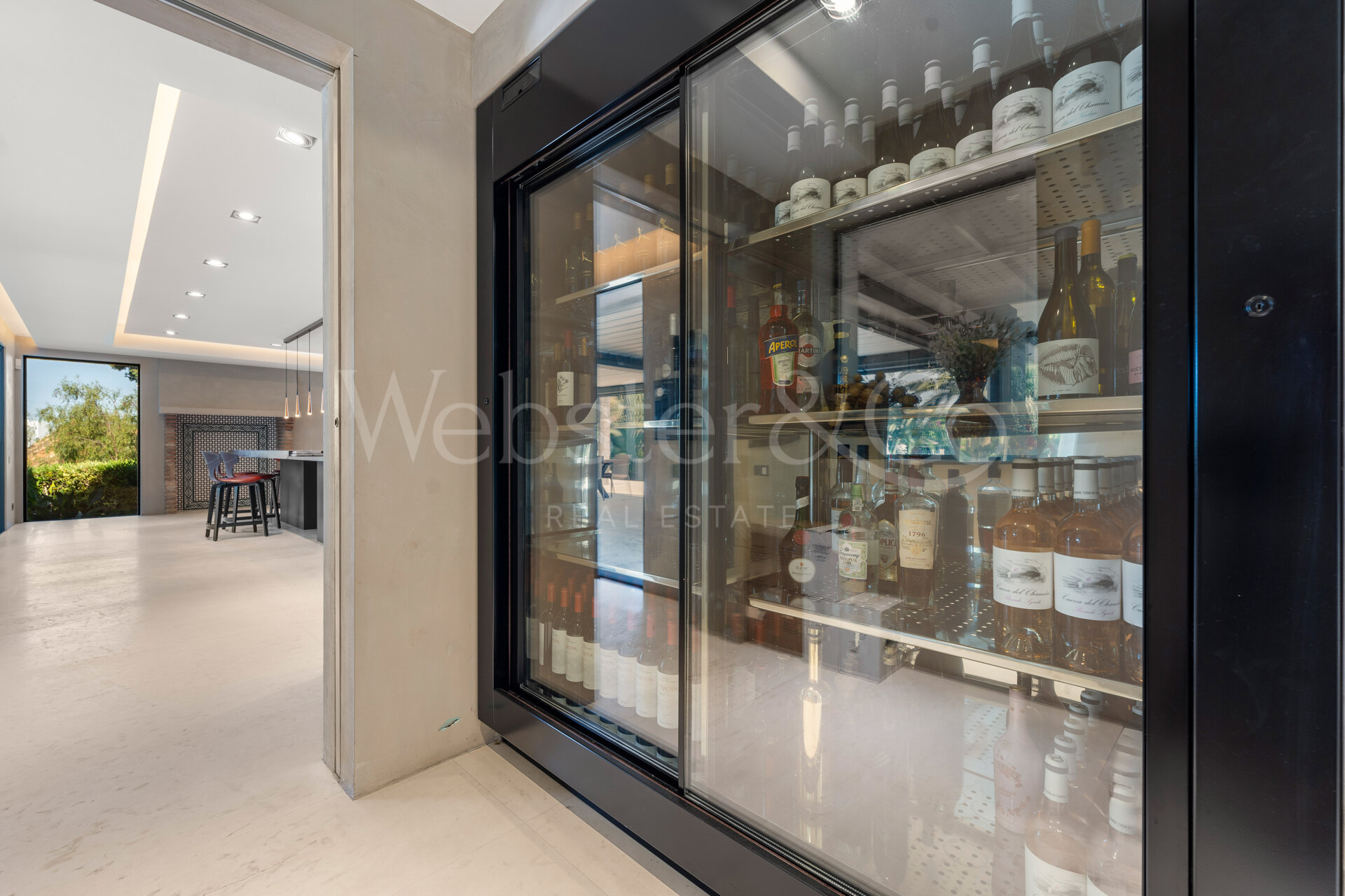 Villa Ibiza – Casa de Ensueño en Río Real, Marbella