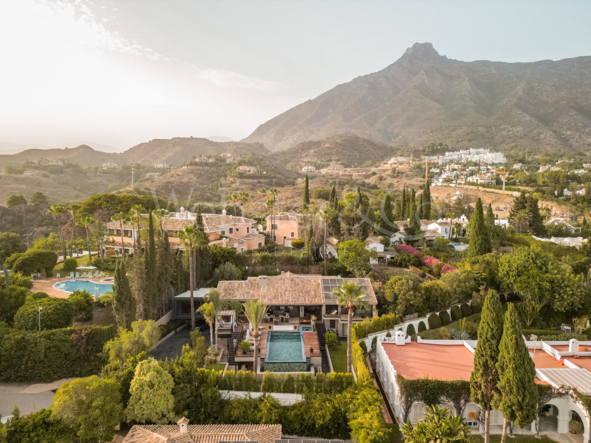 Villa Japan - Sanctuary in La Capellania, Marbella