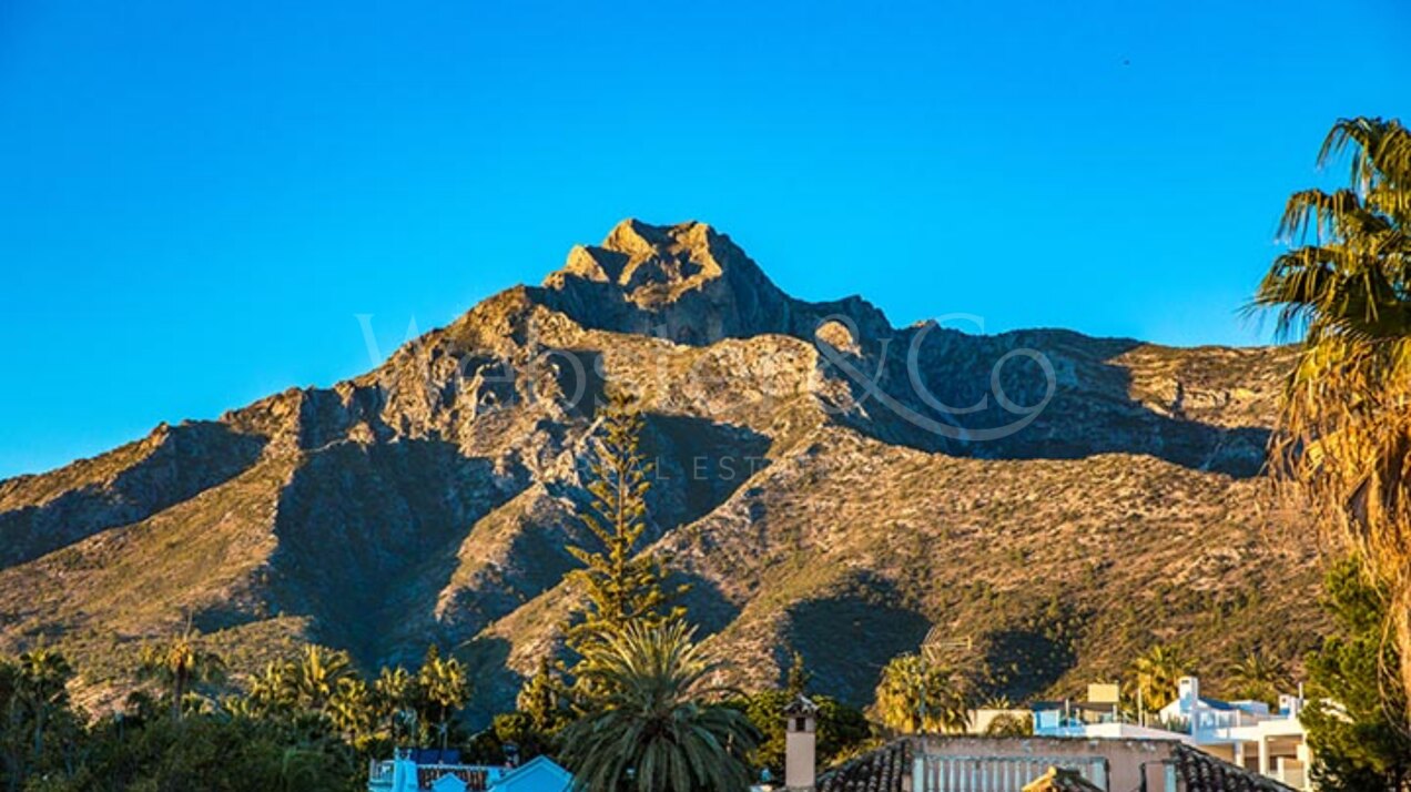 Villa Jubrique - Redefined Elegance in Nagüeles