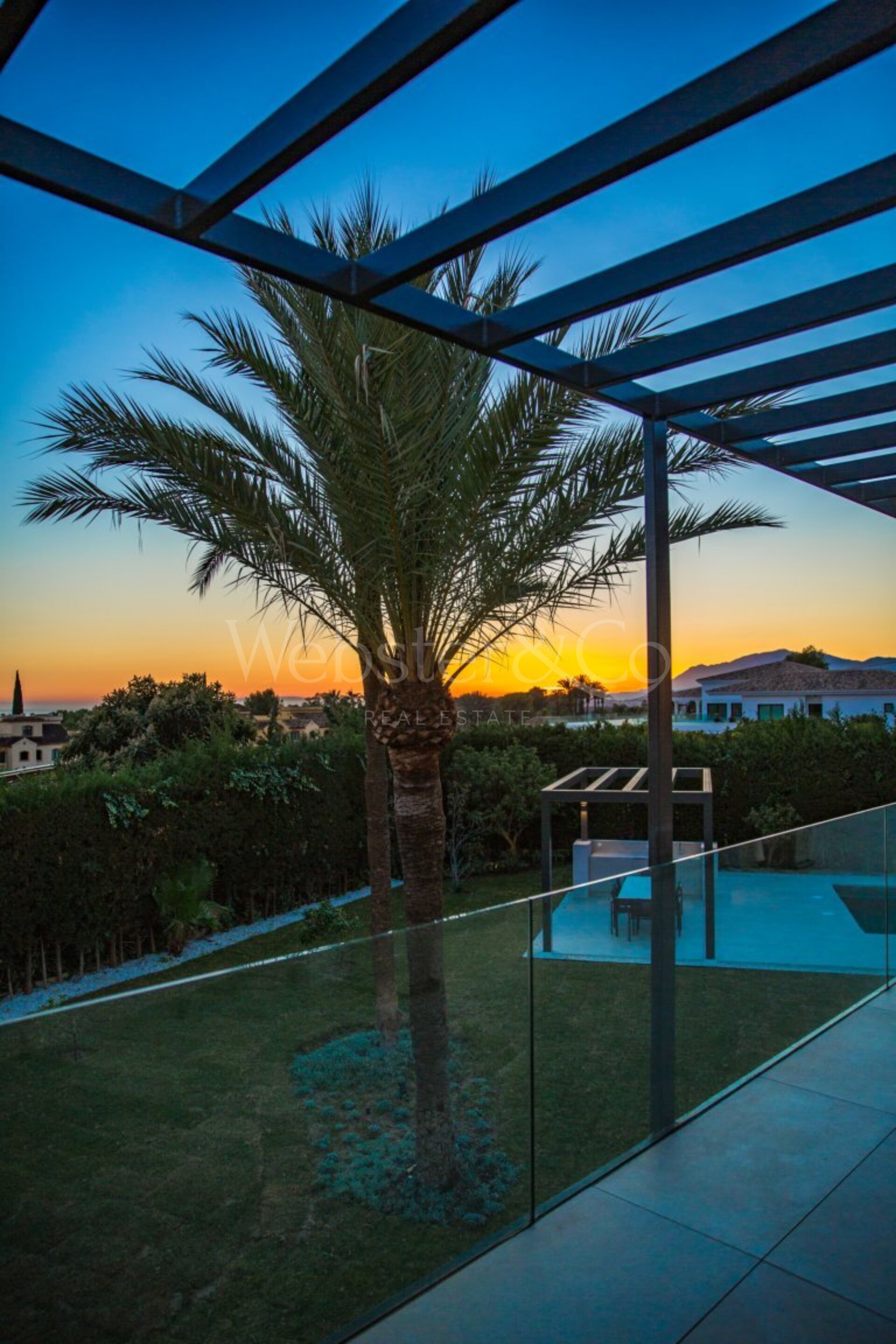 Villa Jubrique - Redefined Elegance in Nagüeles