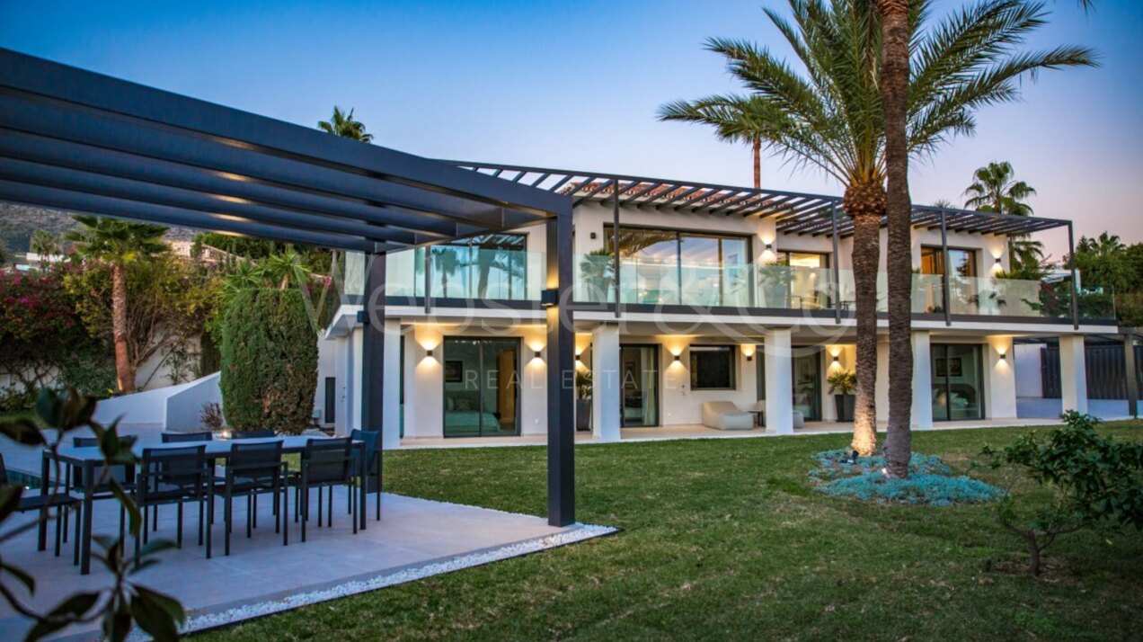 Villa Jubrique - Redefined Elegance in Nagüeles