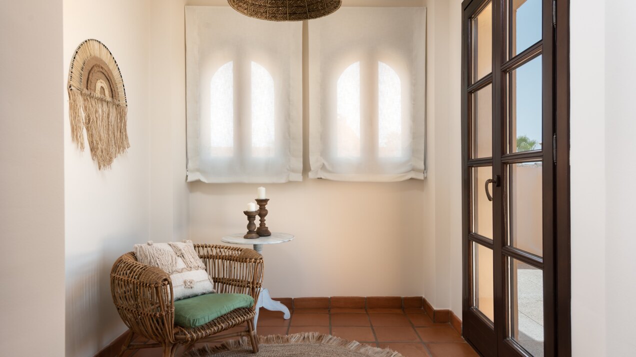 Exclusively designed Andalucian style cortijo 4 bedroom villa in the heart of Sotogrande