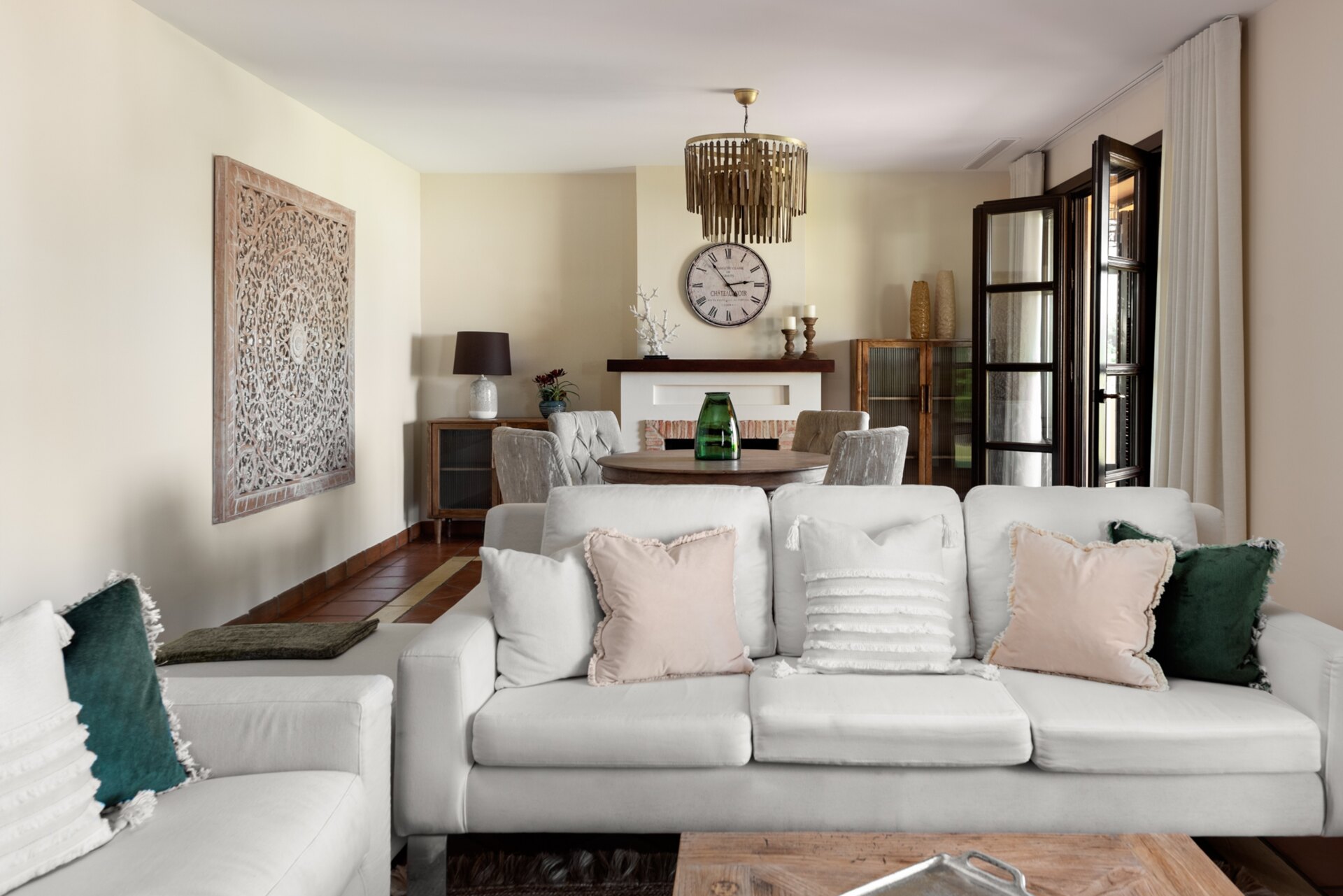 Exclusively designed Andalucian style cortijo 4 bedroom villa in the heart of Sotogrande