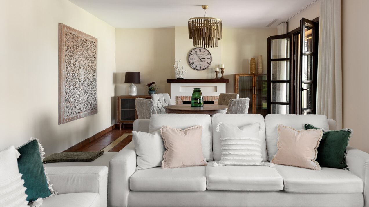 Exclusively designed Andalucian style cortijo 4 bedroom villa in the heart of Sotogrande