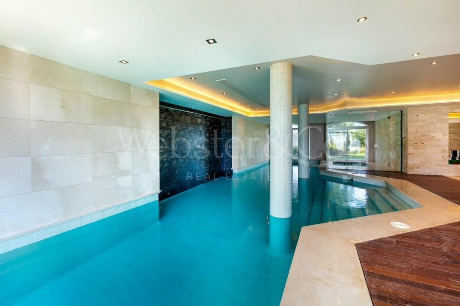 Villa Elegance - Grand Estate in La Zagaleta