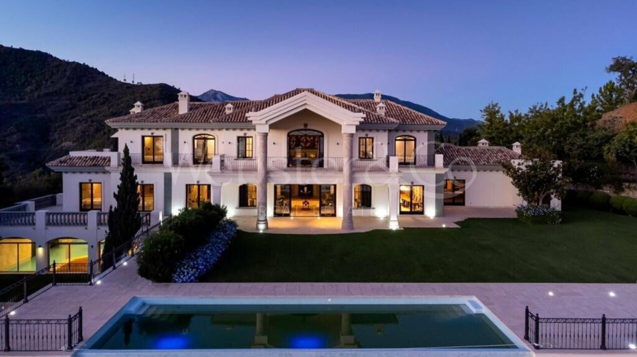 Villa Elegance - Grand Estate in La Zagaleta