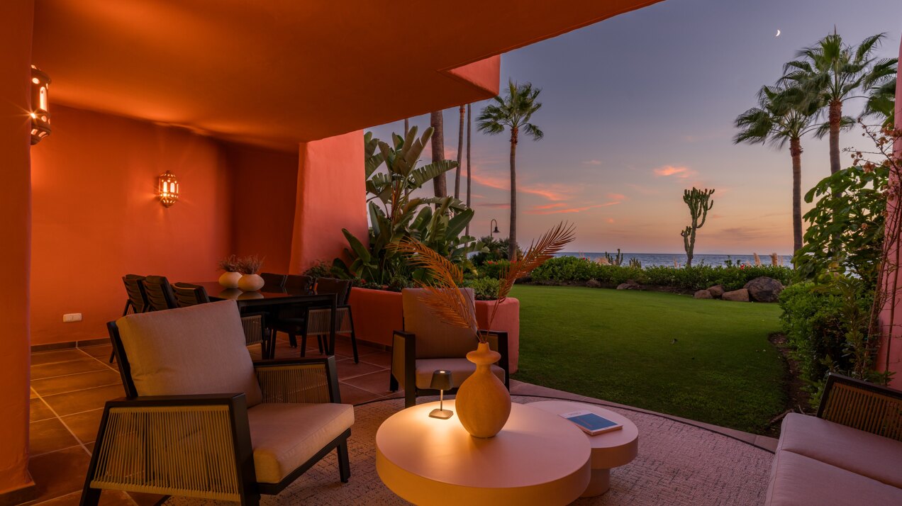 Ground Floor Apartment for sale in Cabo Bermejo, Estepona East