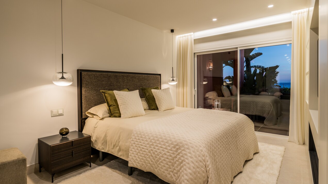 Ground Floor Apartment for sale in Cabo Bermejo, Estepona East