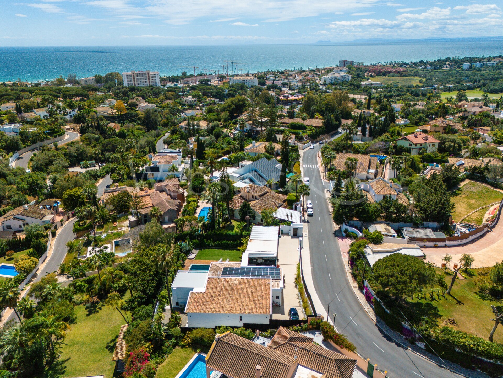 Villa Calata – Plenitud en El Rosario, Marbella