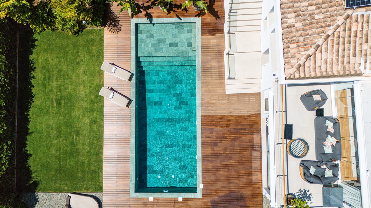 Impressive perfectly renovated villa exhibits exceptional style and charm in sought after El Rosario