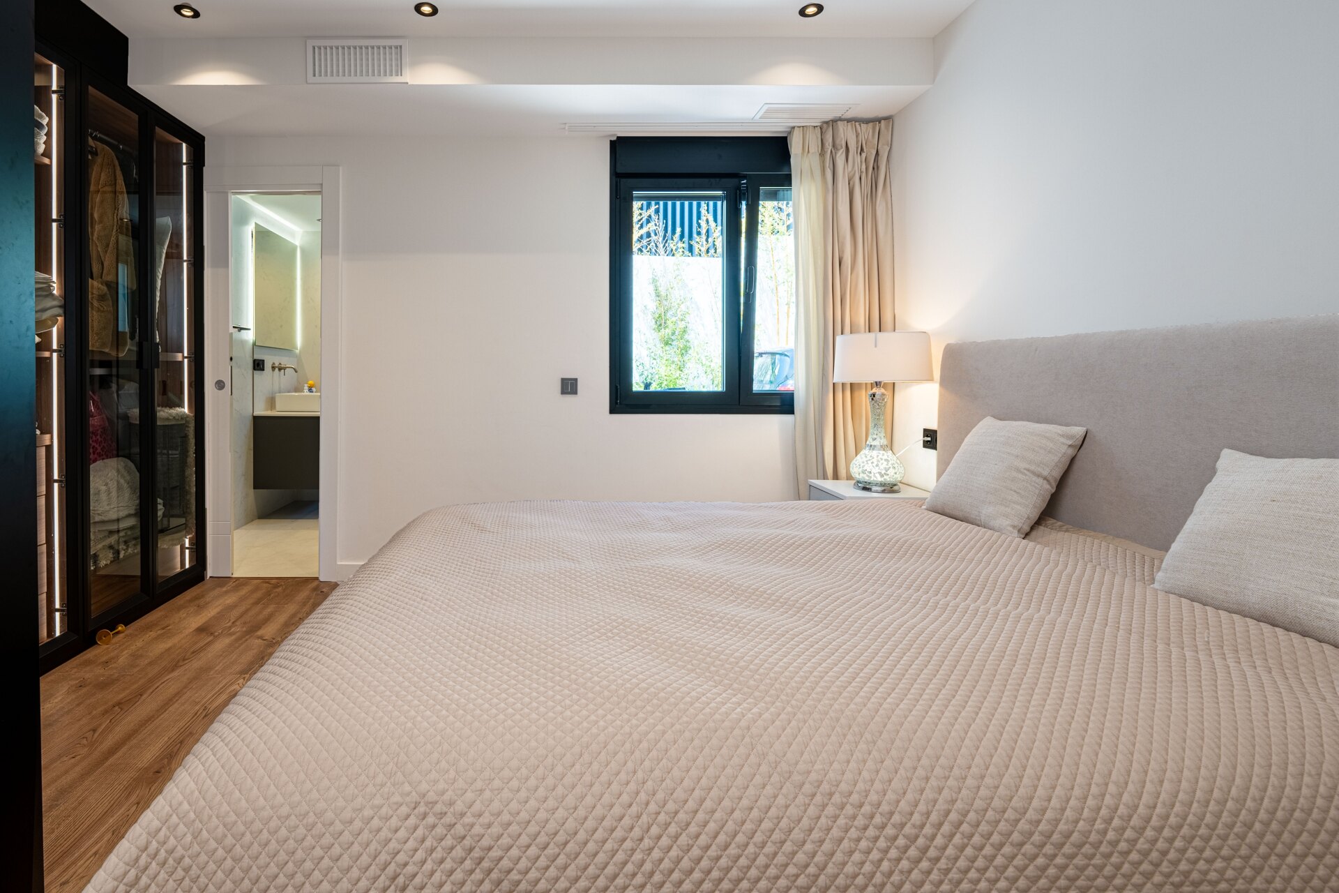 Impressive perfectly renovated villa exhibits exceptional style and charm in sought after El Rosario