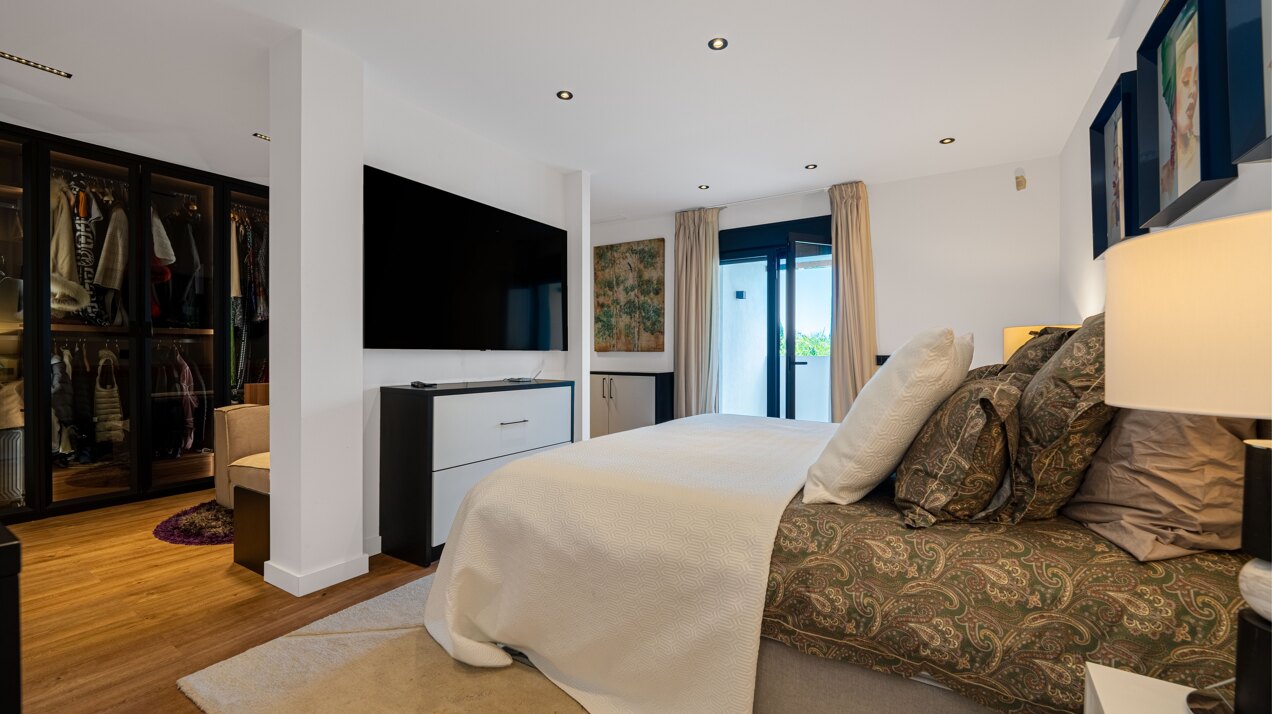 Impressive perfectly renovated villa exhibits exceptional style and charm in sought after El Rosario