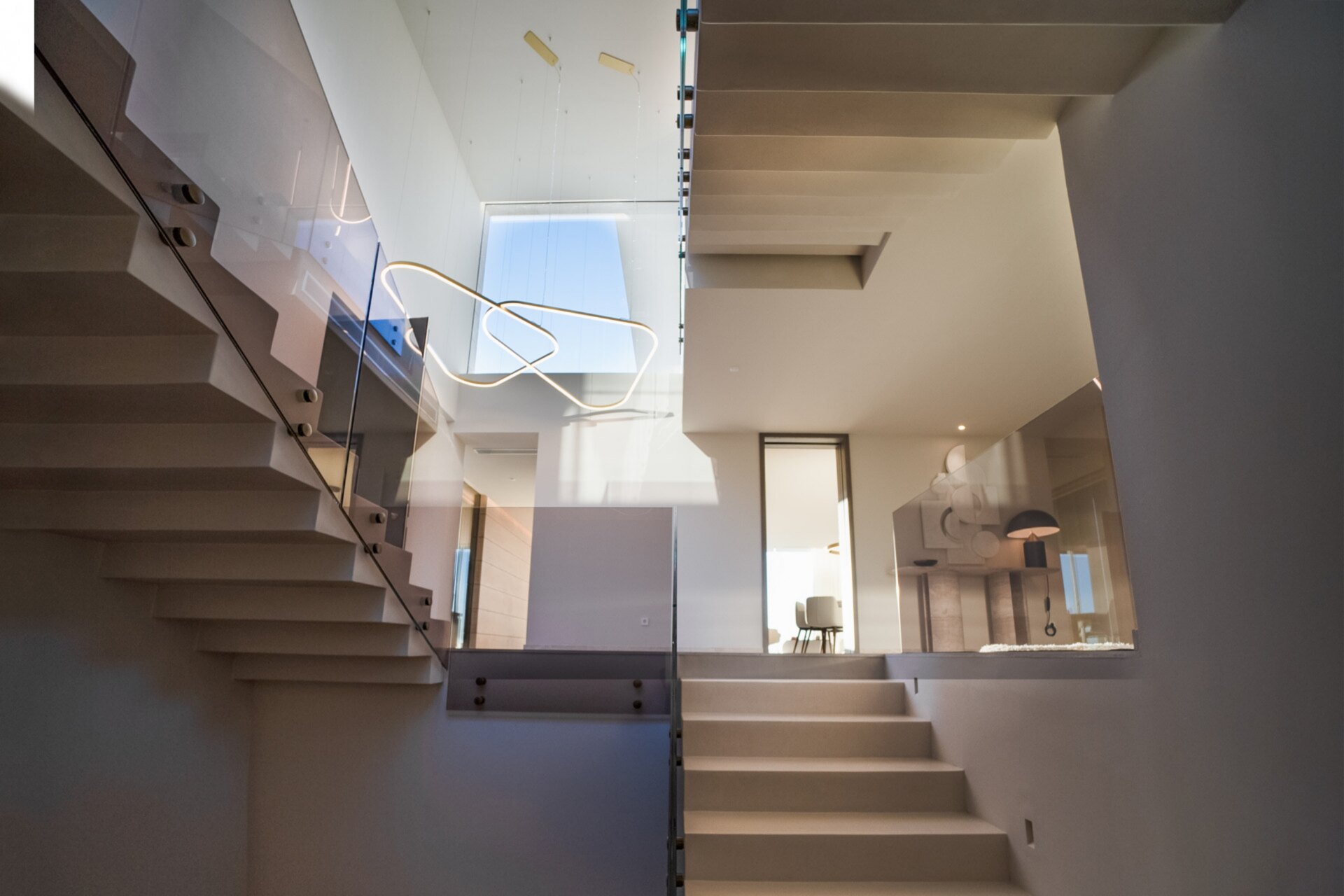Ultra chic and modern residence flaunts 180º unparalleled views along southern Spanish coastline