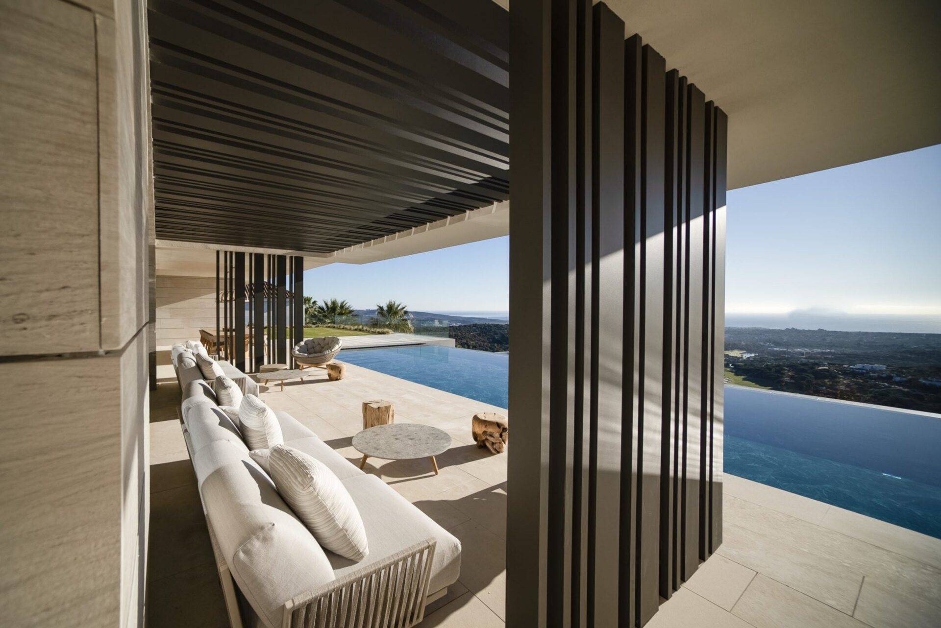 Ultra chic and modern residence flaunts 180º unparalleled views along southern Spanish coastline