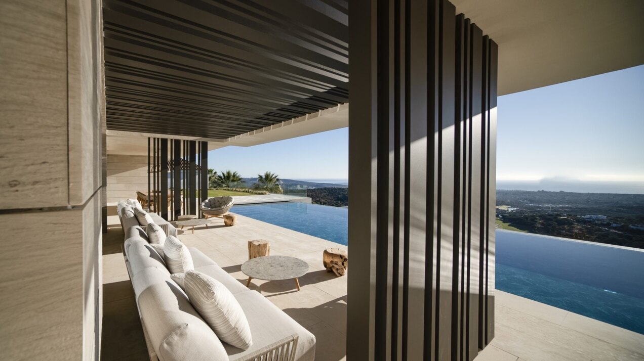 Ultra chic and modern residence flaunts 180º unparalleled views along southern Spanish coastline