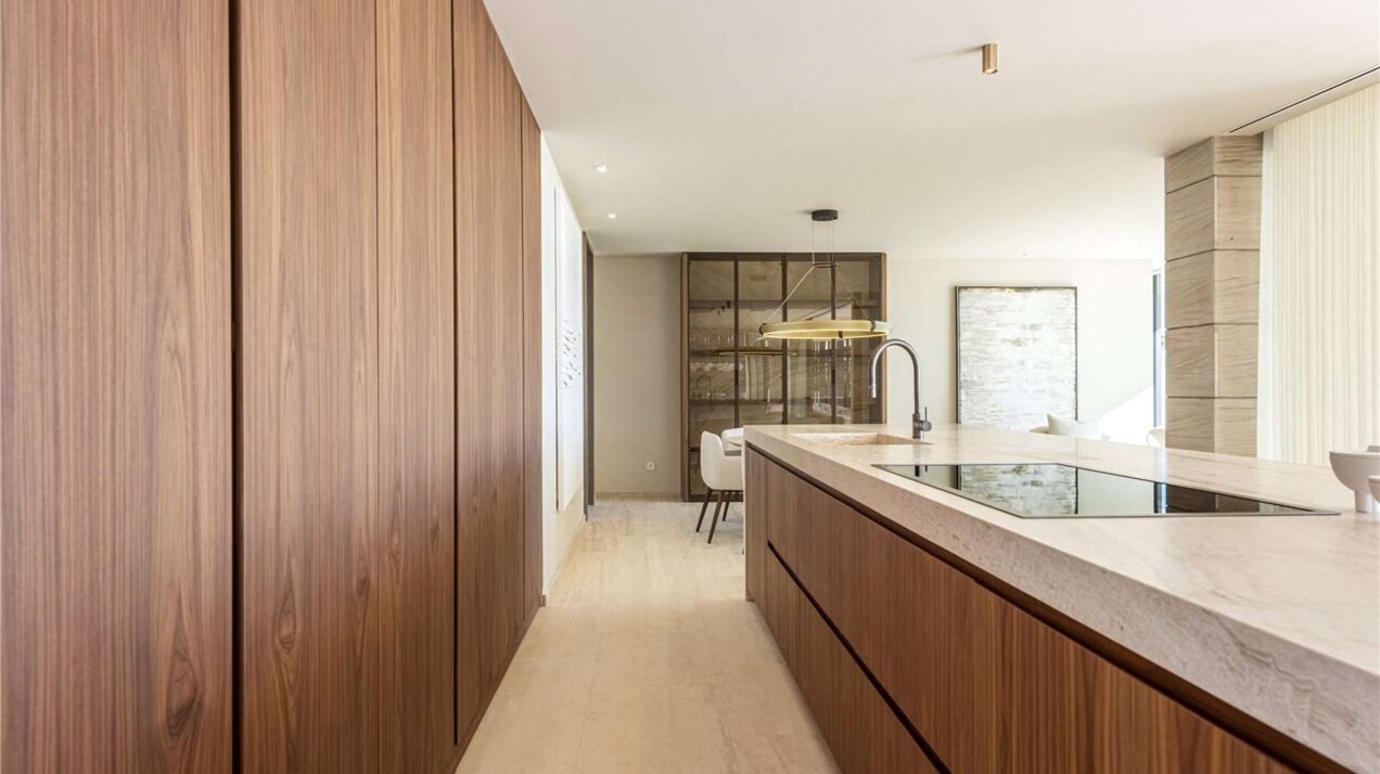 Ultra chic and modern residence flaunts 180º unparalleled views along southern Spanish coastline
