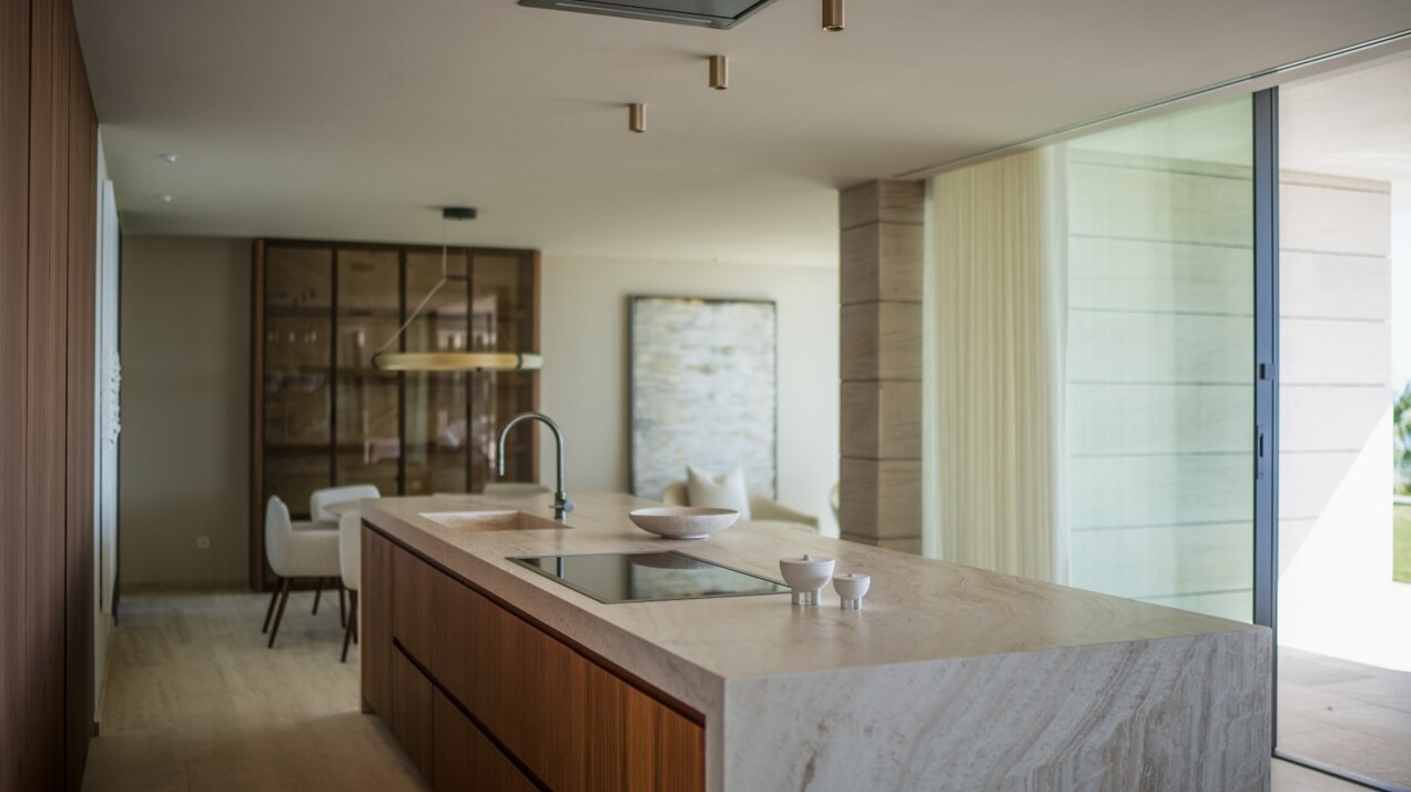 Ultra chic and modern residence flaunts 180º unparalleled views along southern Spanish coastline