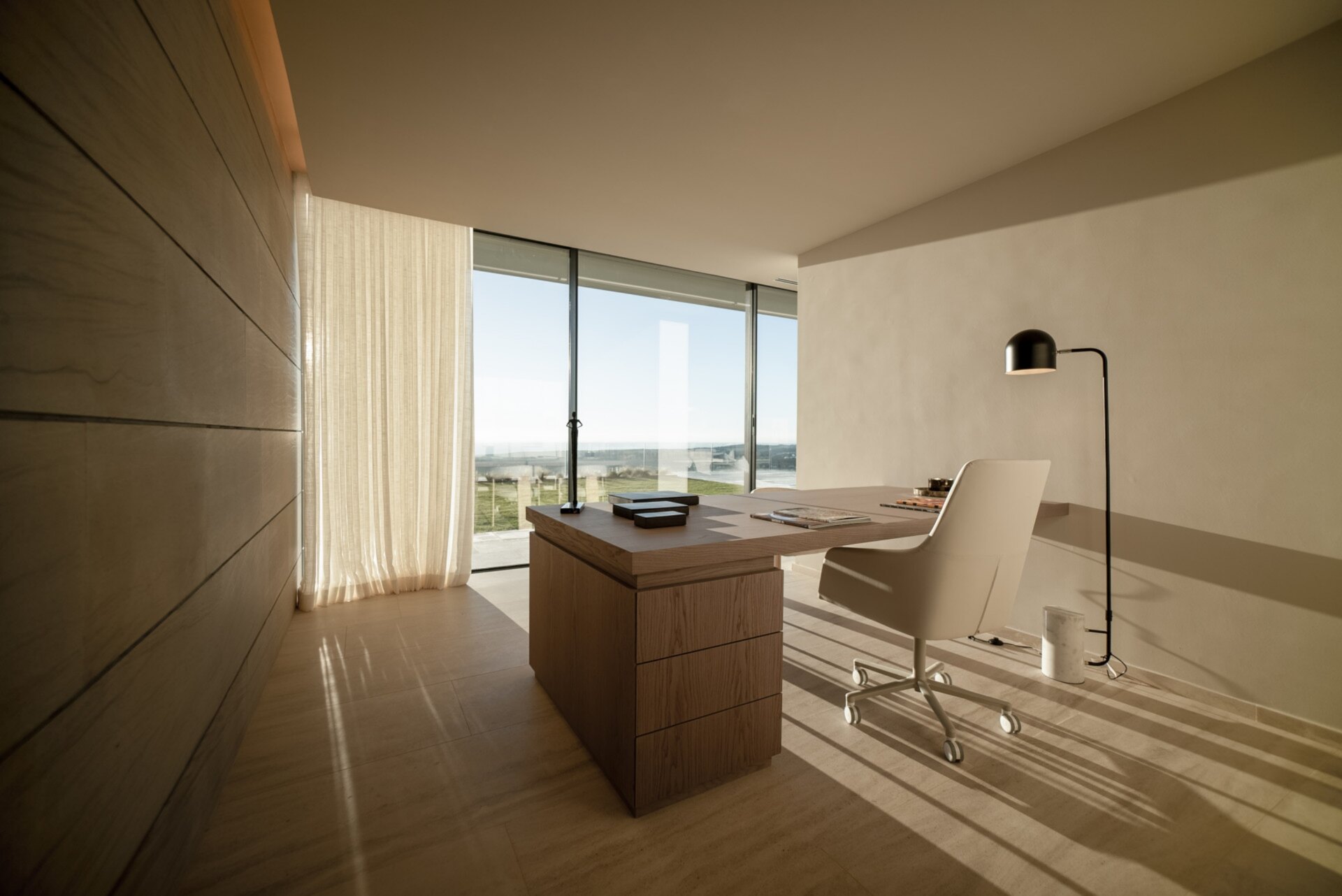 Ultra chic and modern residence flaunts 180º unparalleled views along southern Spanish coastline