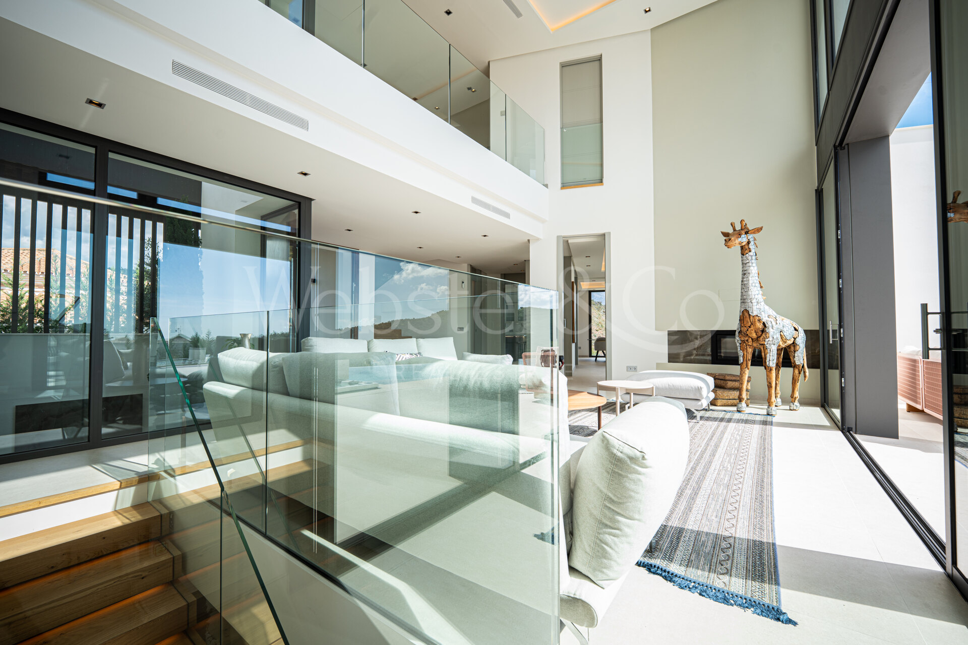 Lomas 10 – Villa Exclusiva en Lomas de La Quinta