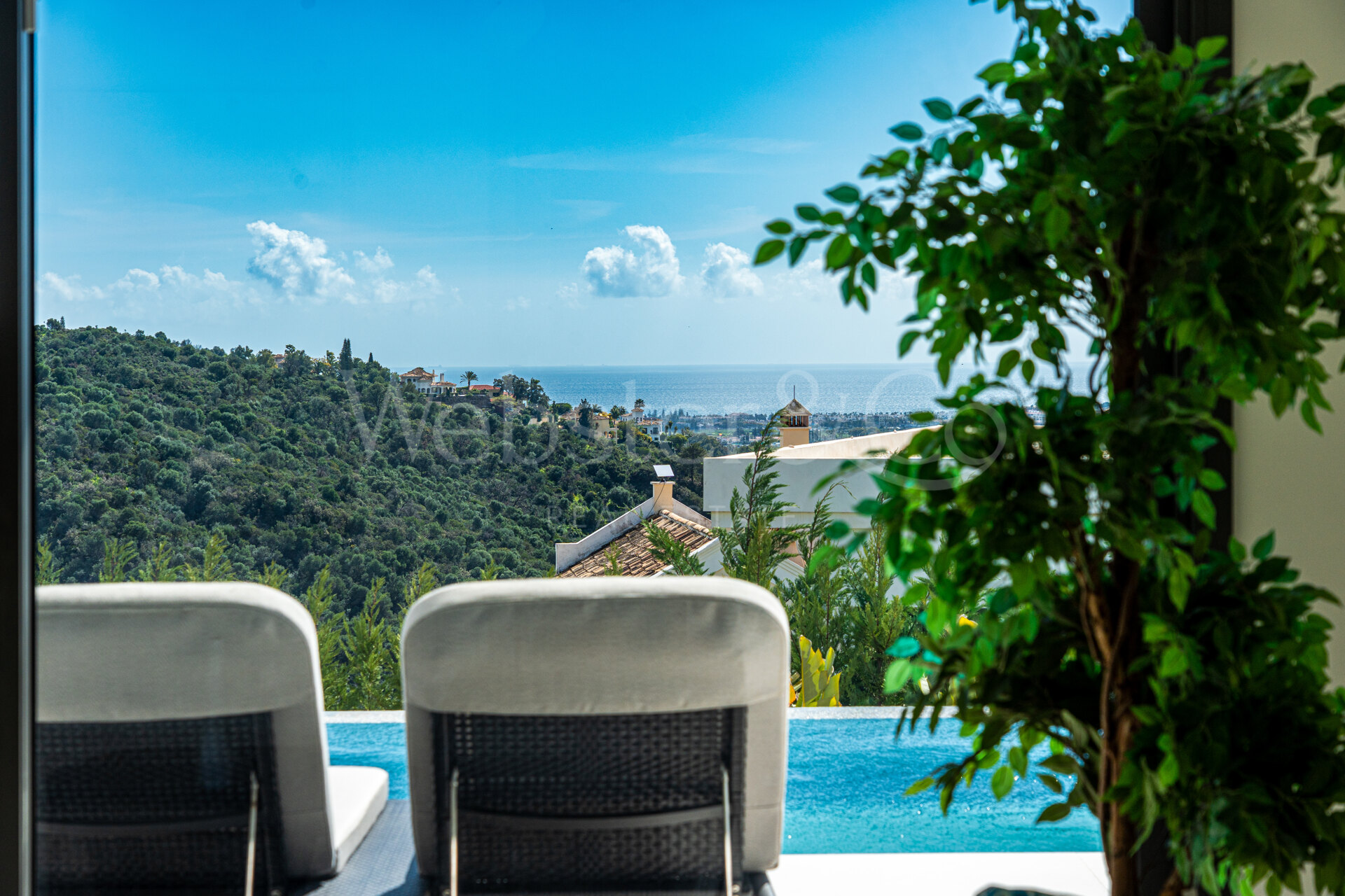 Lomas 10 – Villa Exclusiva en Lomas de La Quinta