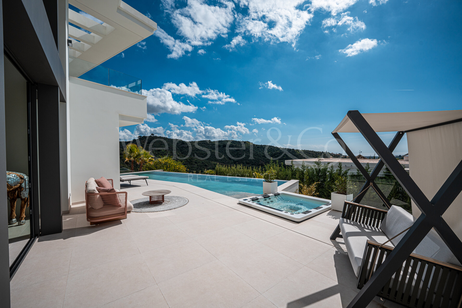 Lomas 10 – Villa Exclusiva en Lomas de La Quinta