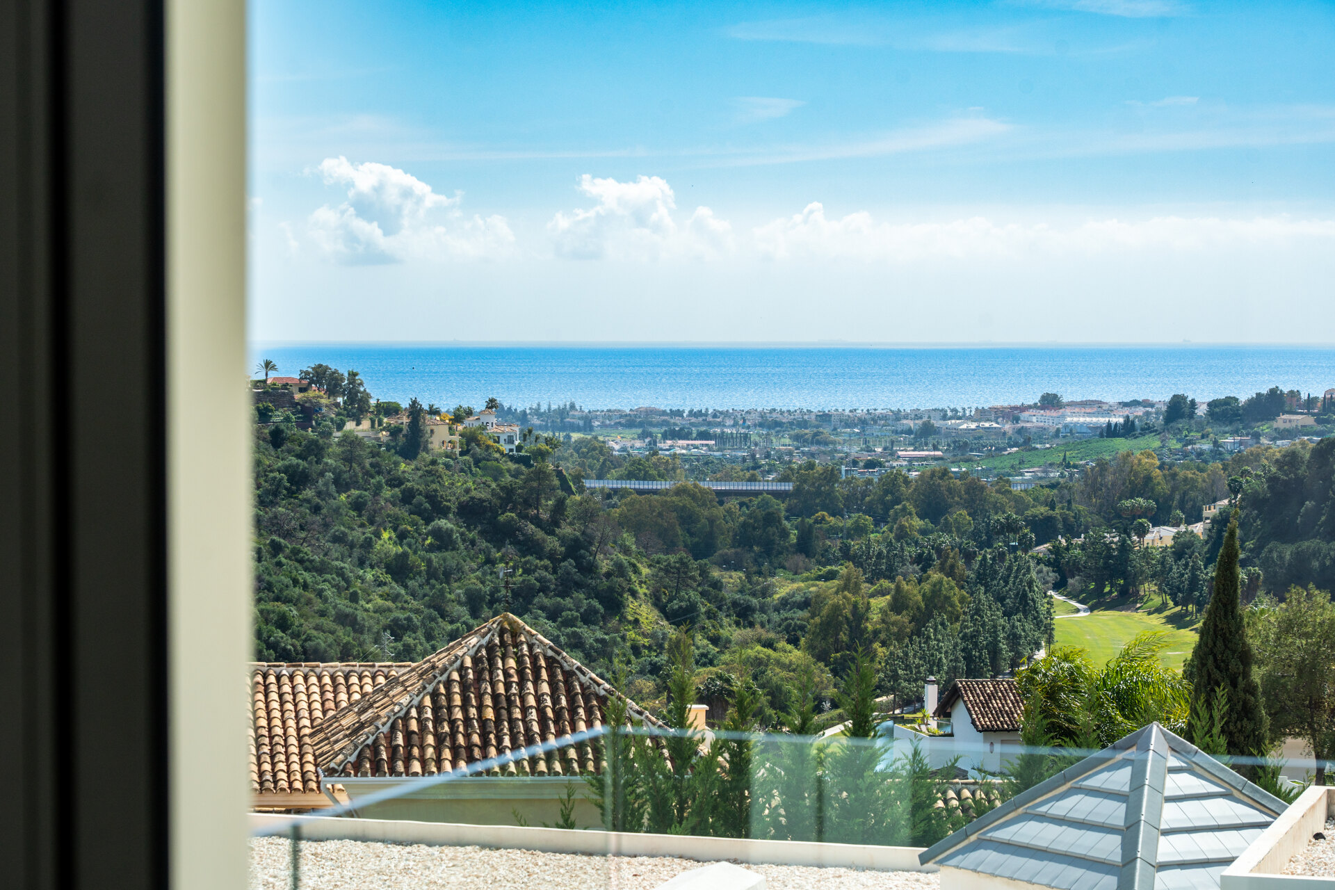 Outstanding new villa sits high above La Quinta, showcasing 360º sea and mountain views
