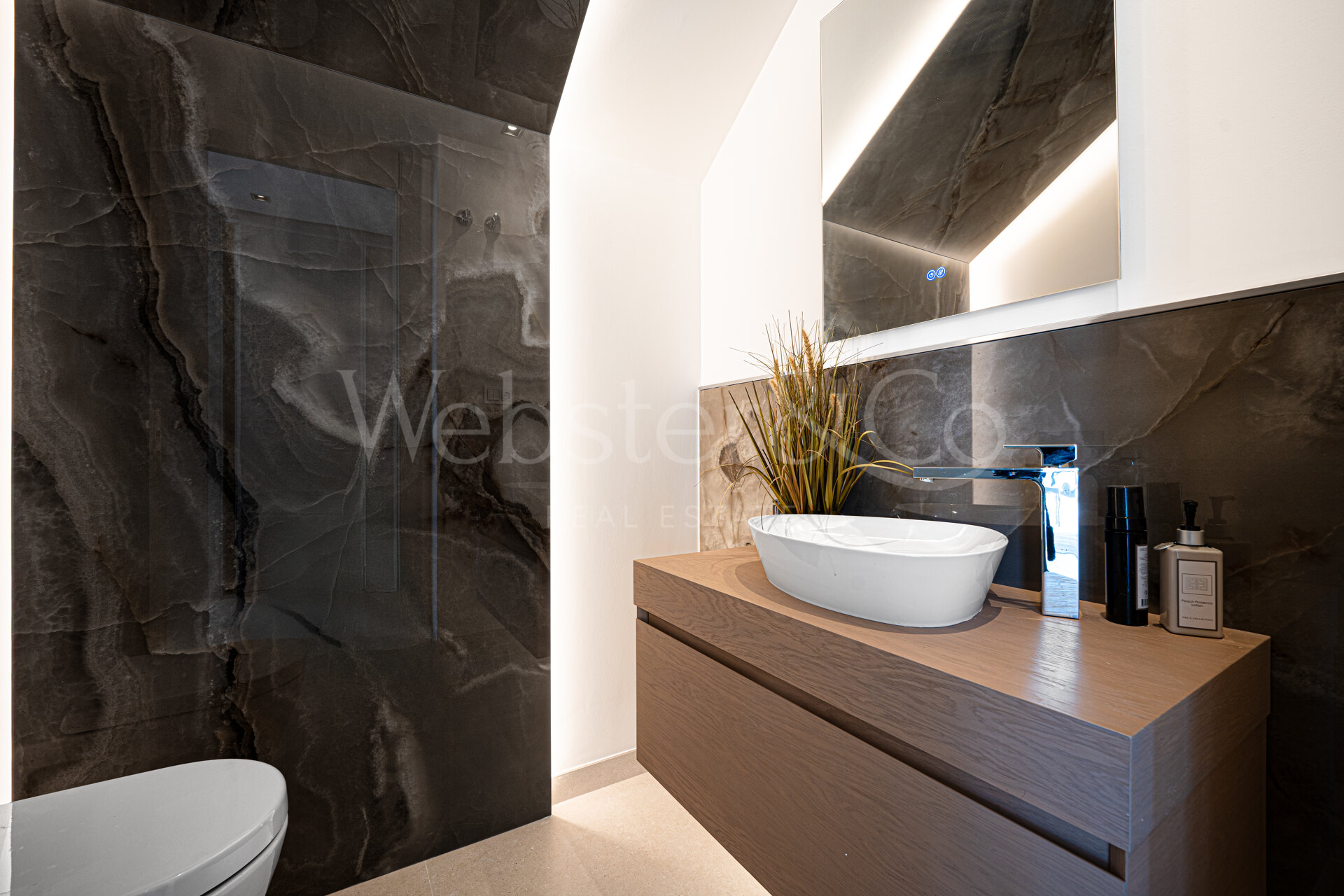 Lomas 10 – Villa Exclusiva en Lomas de La Quinta