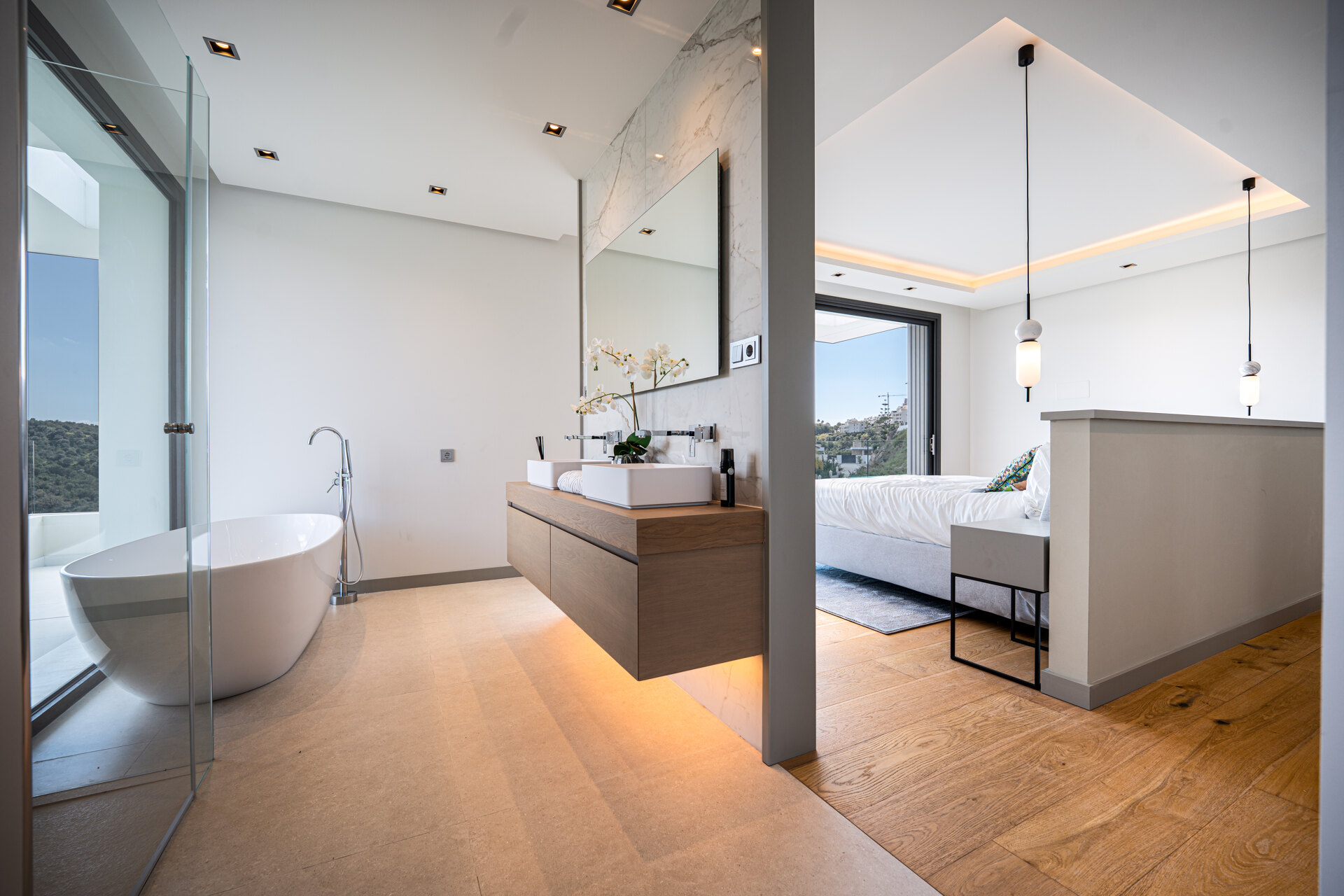 Outstanding new villa sits high above La Quinta, showcasing 360º sea and mountain views