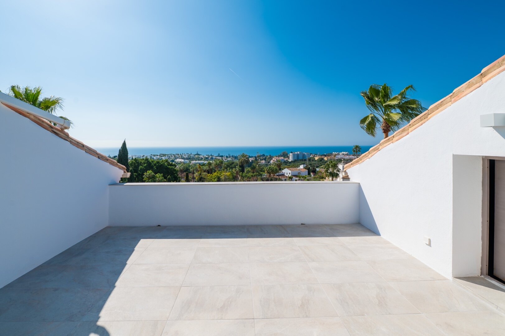 Stunning family villa with panoramic coastline views can be found in sought after area of Marbella