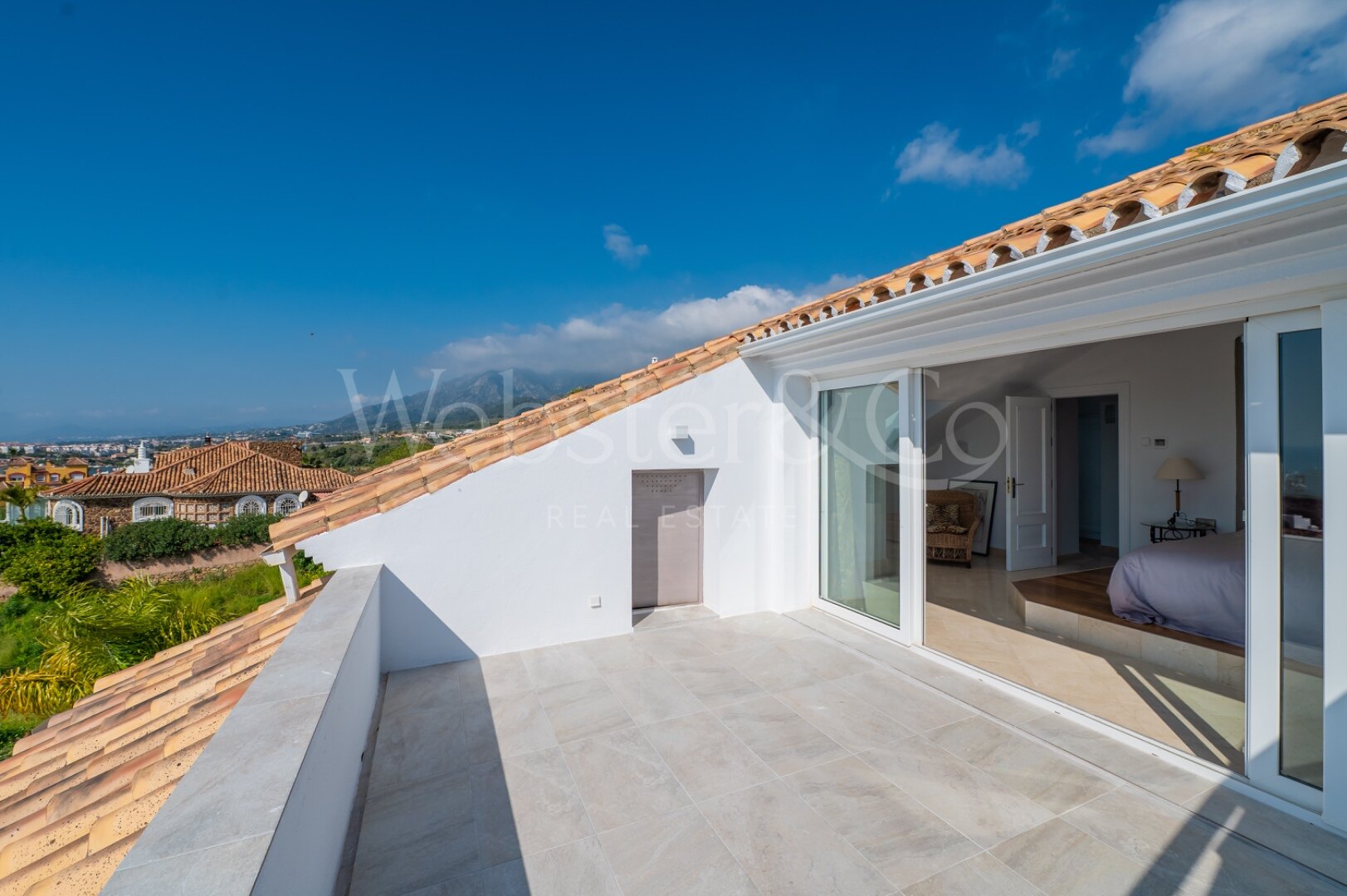 Villa Pozuelo – Exclusividad en Río Real Golf