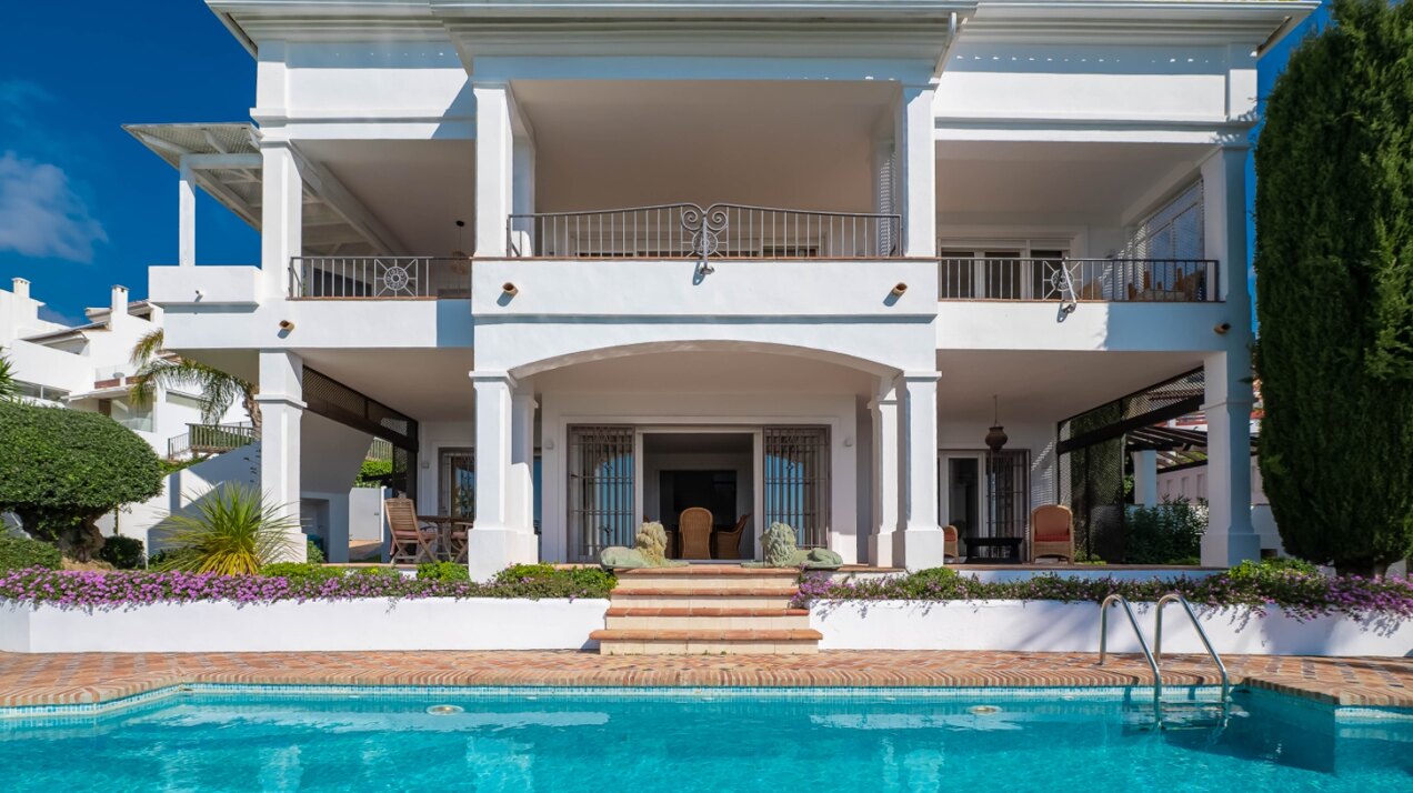 Stunning family villa with panoramic coastline views can be found in sought after area of Marbella