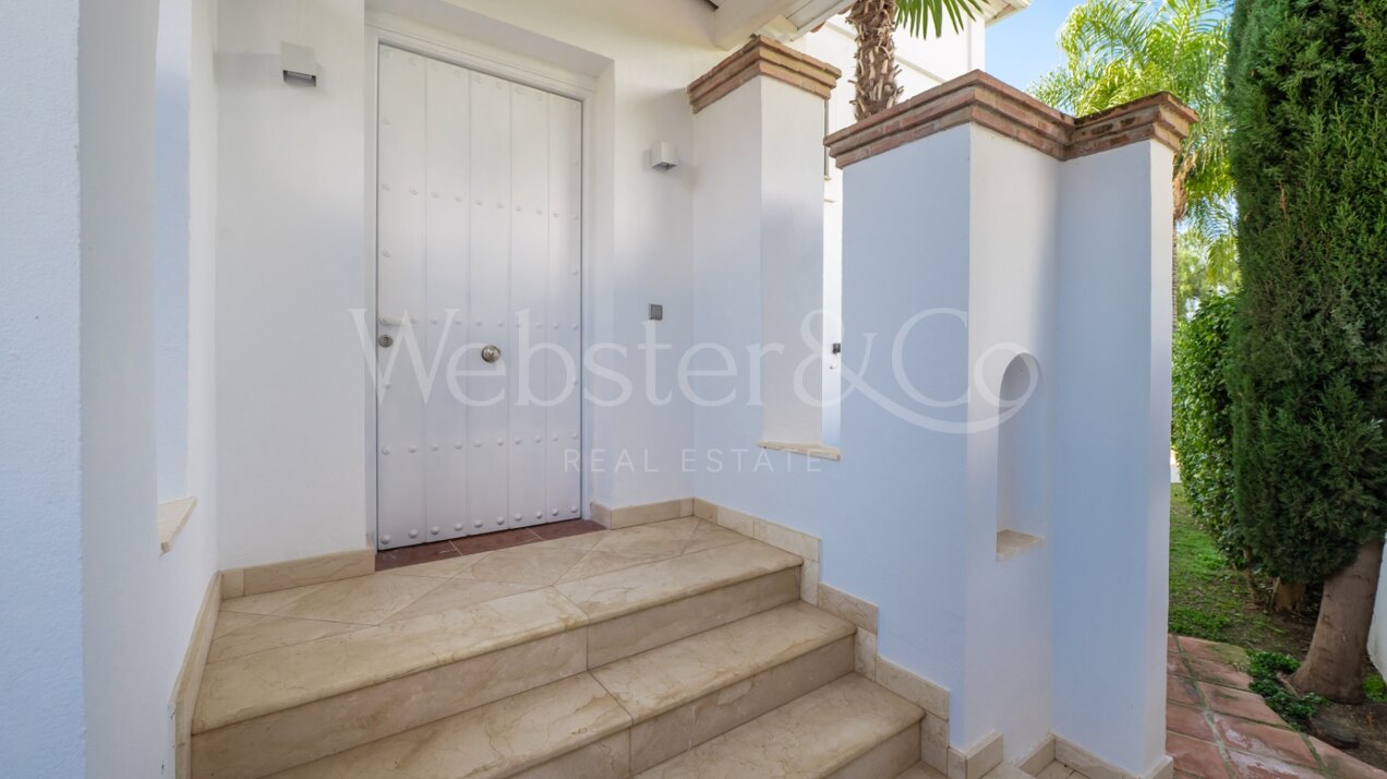 Villa Pozuelo - Superiority in Río Real Golf