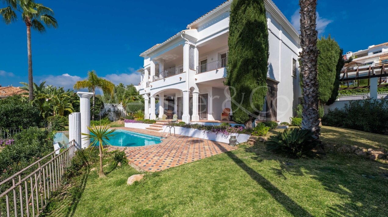 Villa Pozuelo - Superiority in Río Real Golf