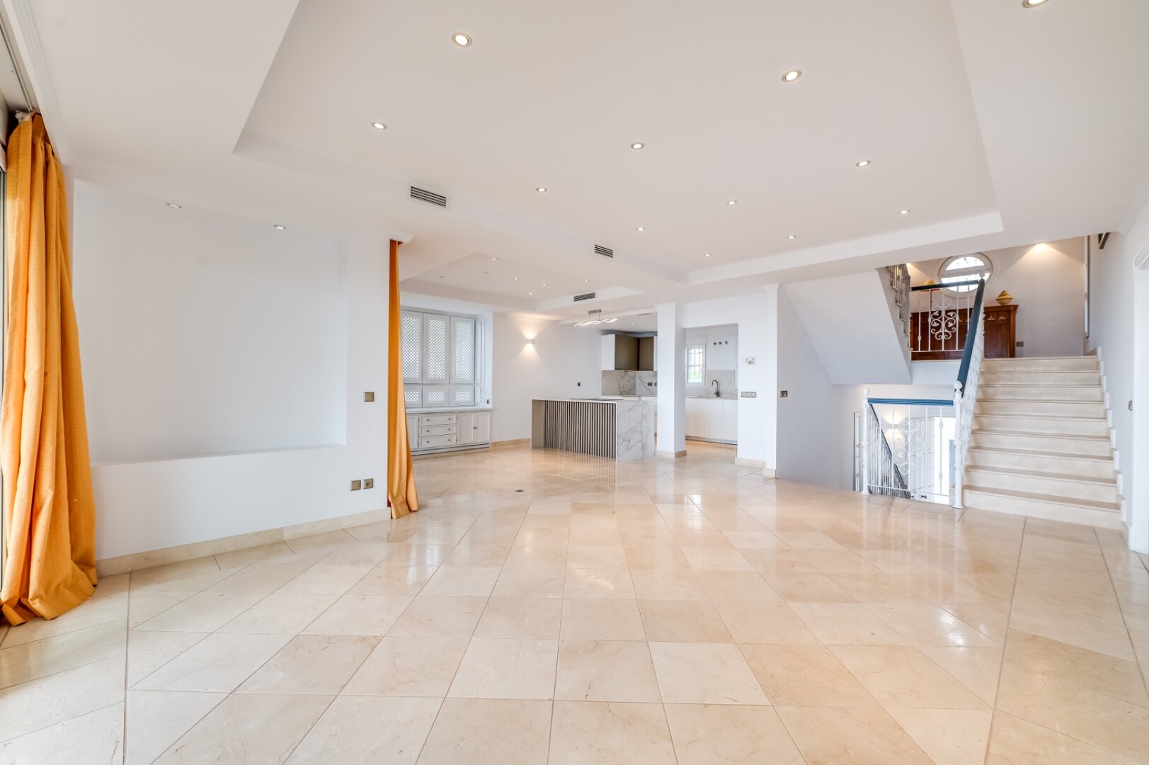 Stunning family villa with panoramic coastline views can be found in sought after area of Marbella
