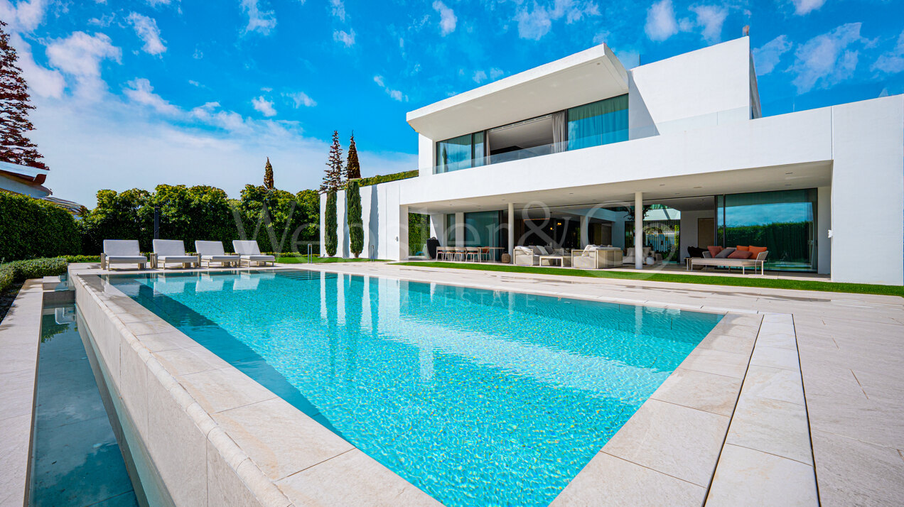 Villa Zero - Modern Luxury on the Golden Mile