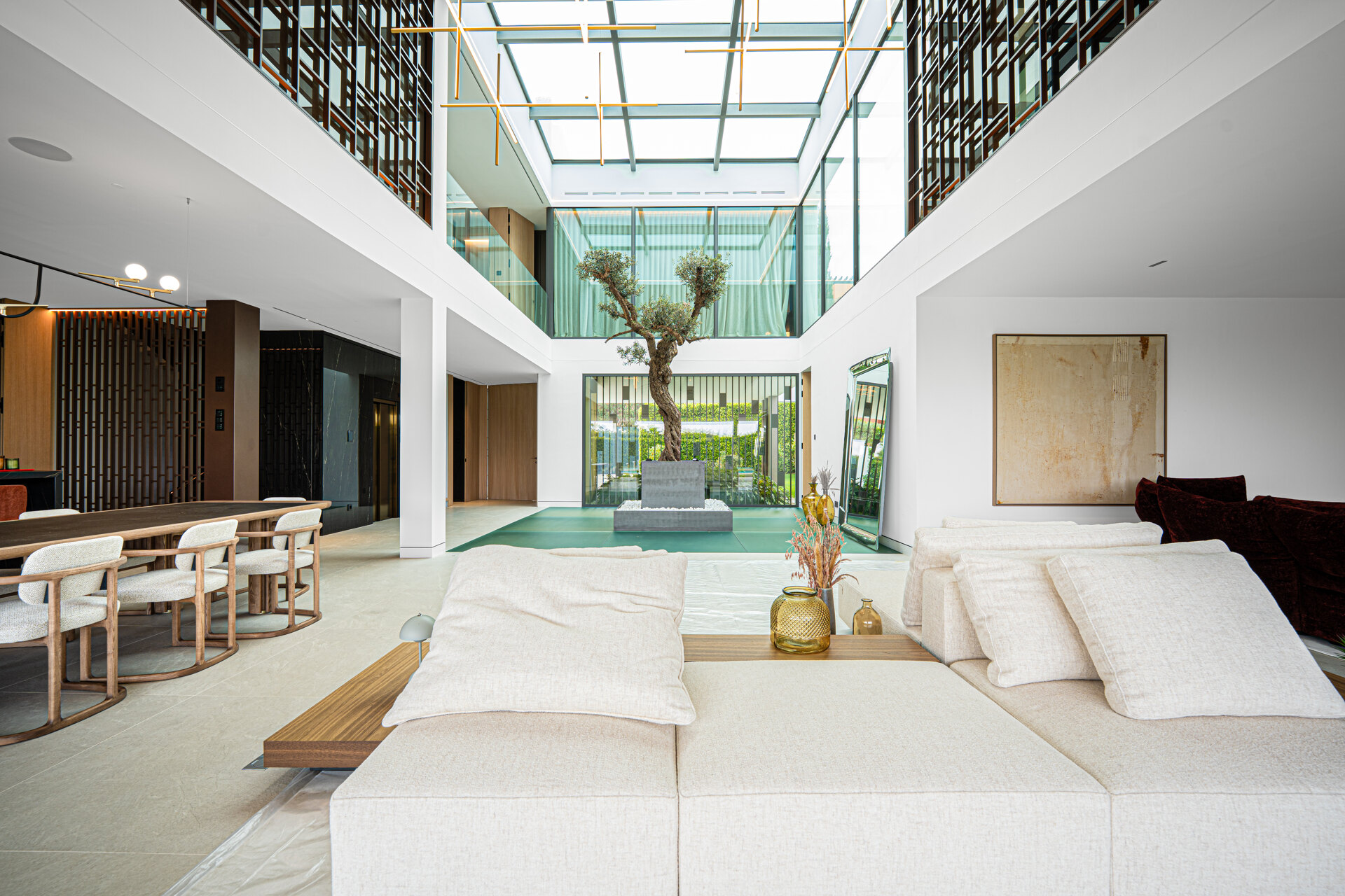 Sublimely elegant, modernistic 5 bed villa on the Golden Mile is perfect for those with impeccable style