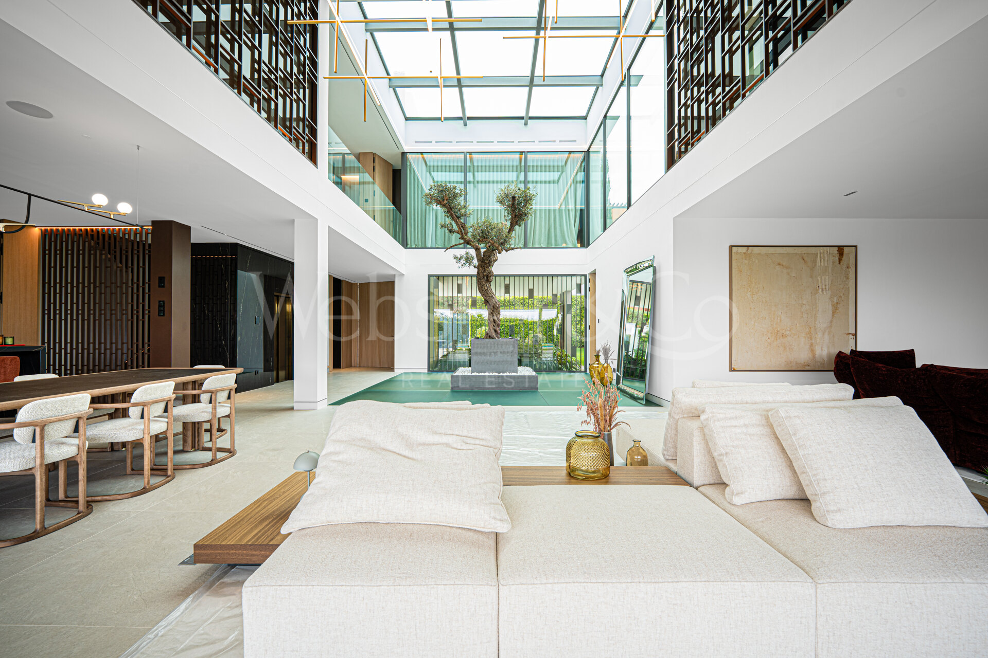 Villa Zero – Lujo moderno en la Milla de Oro