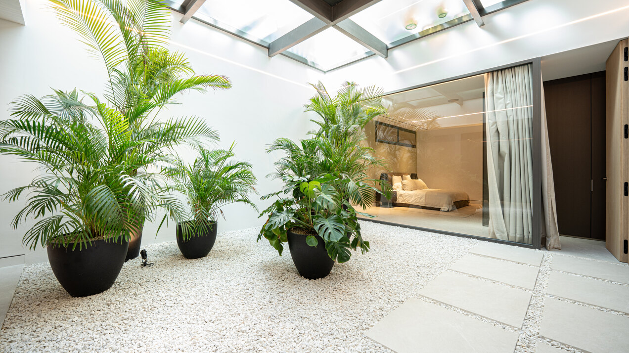 Sublimely elegant, modernistic 5 bed villa on the Golden Mile is perfect for those with impeccable style