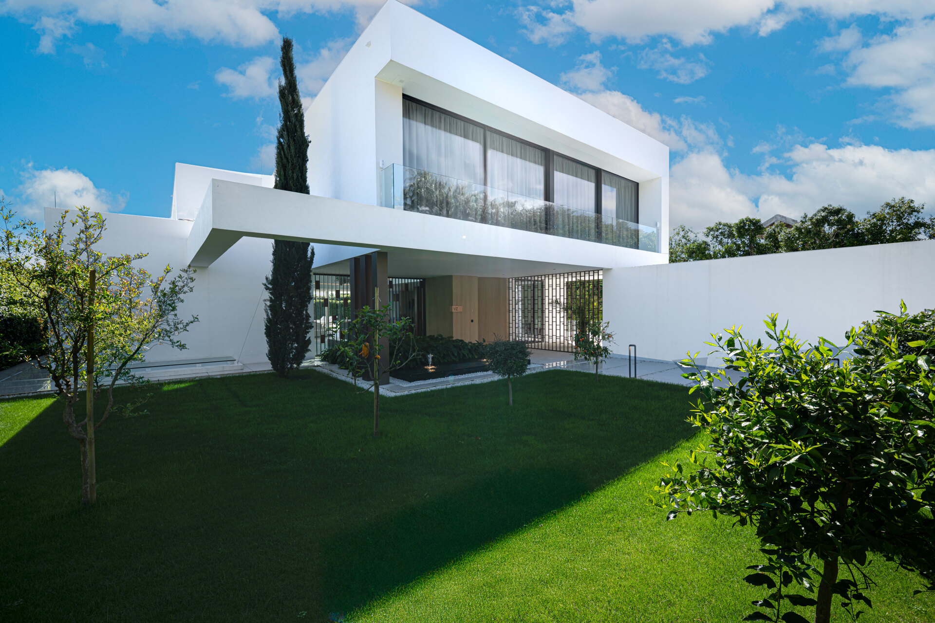 Sublimely elegant, modernistic 5 bed villa on the Golden Mile is perfect for those with impeccable style